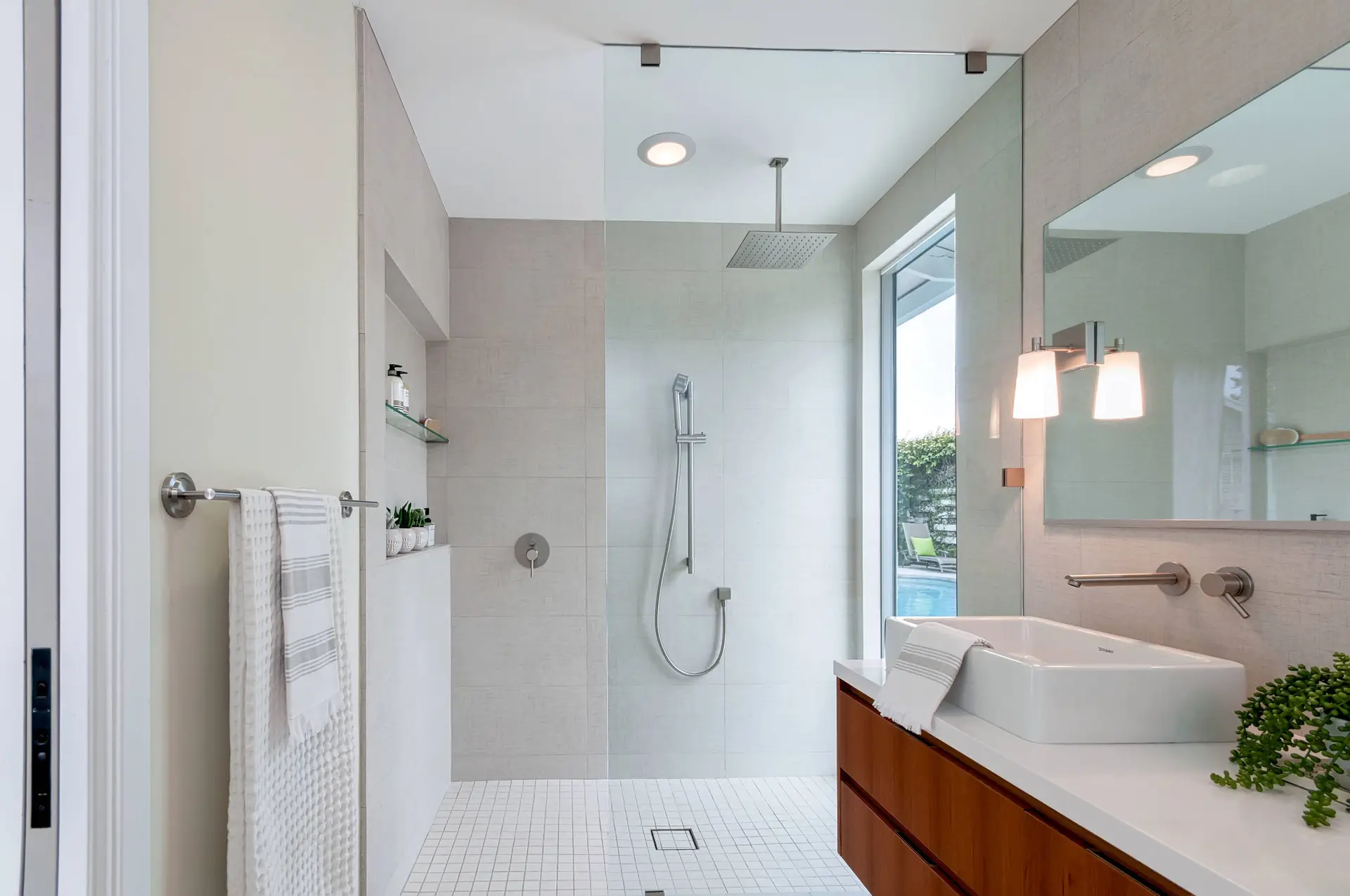La Jolla Contemporary Remodel &mdash; custom cabinetry detail