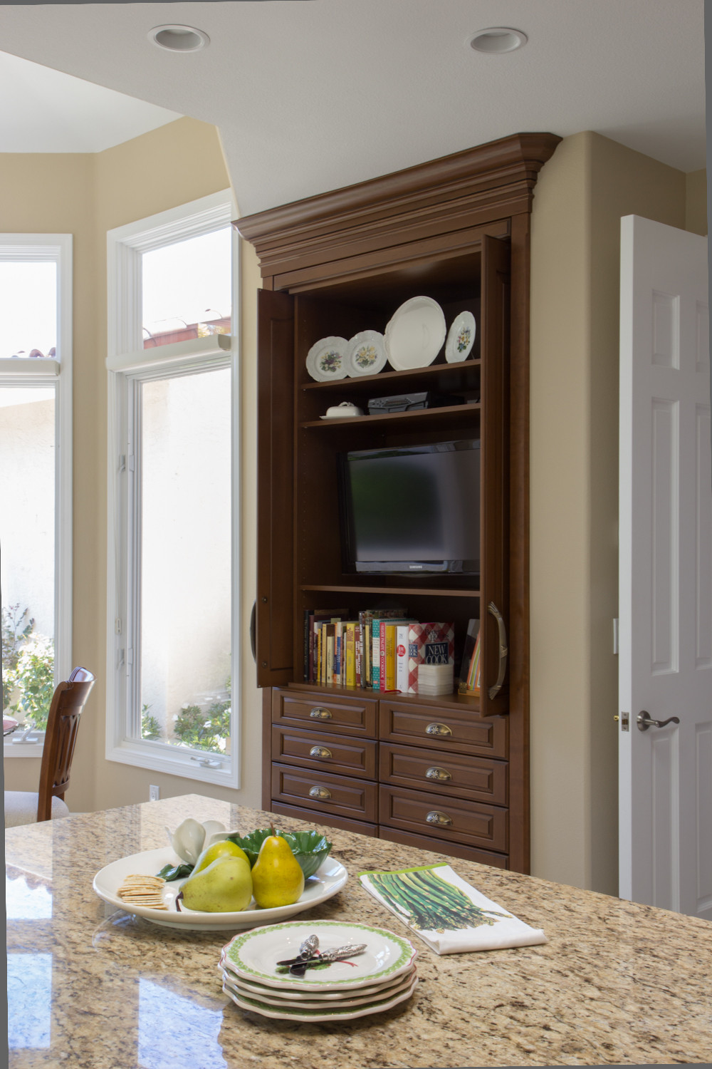 Traditional Rancho Santa Fe Custom Remodel &mdash; custom cabinetry detail
