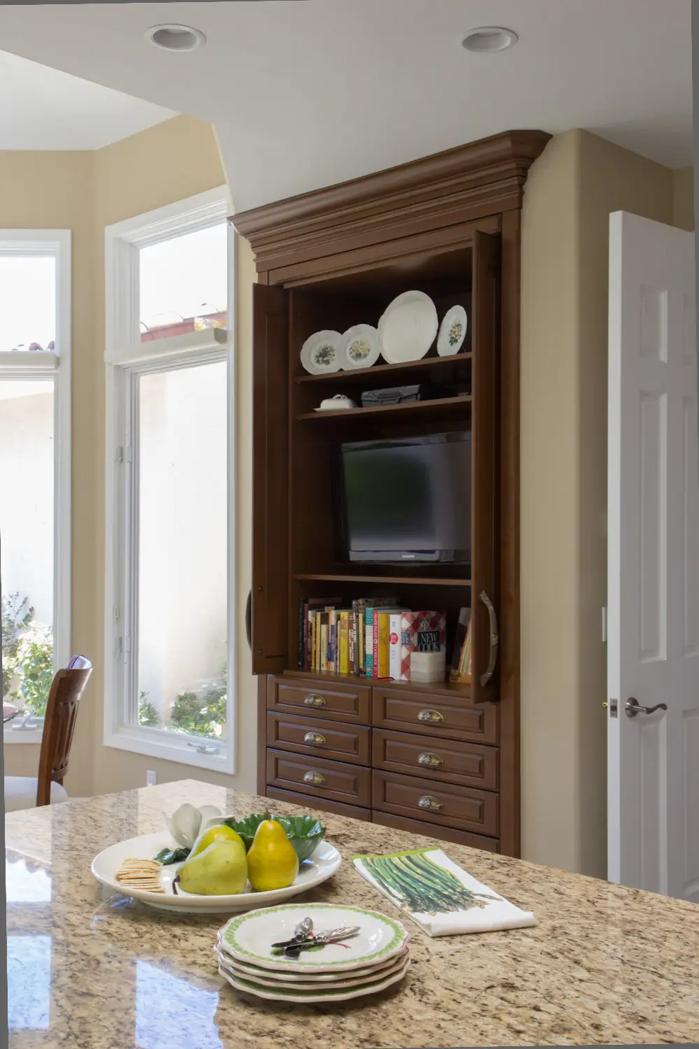 Traditional Rancho Santa Fe Custom Remodel &mdash; custom cabinetry detail